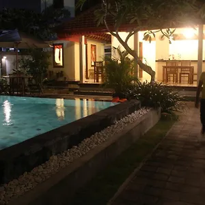 Puri Clinton Bali Homestay szállás